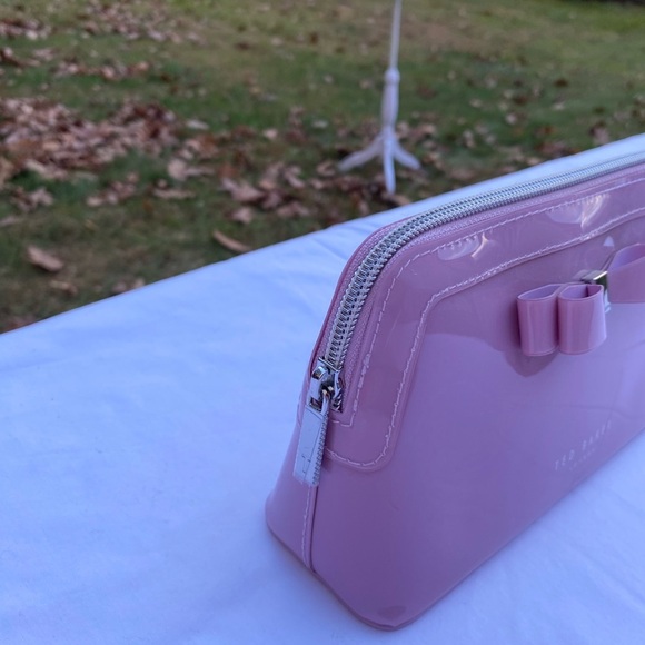 Ted Baker Clutch Pink with Bow Zippered Closure - Picture 3 of 8
